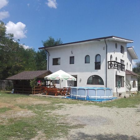 Vila Madudu Vălenii de Munte Extérieur photo