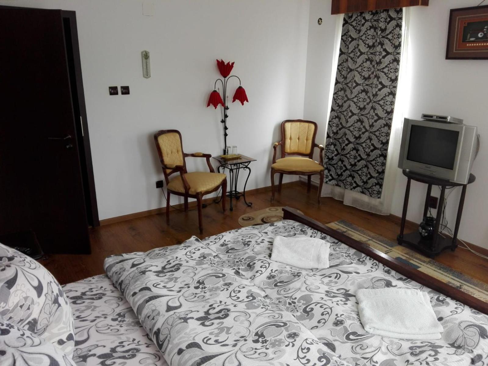 Vila Madudu Vălenii de Munte Extérieur photo