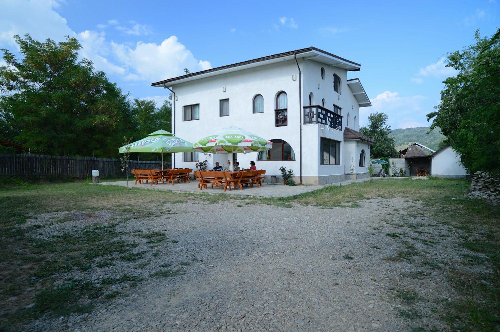 Vila Madudu Vălenii de Munte Extérieur photo